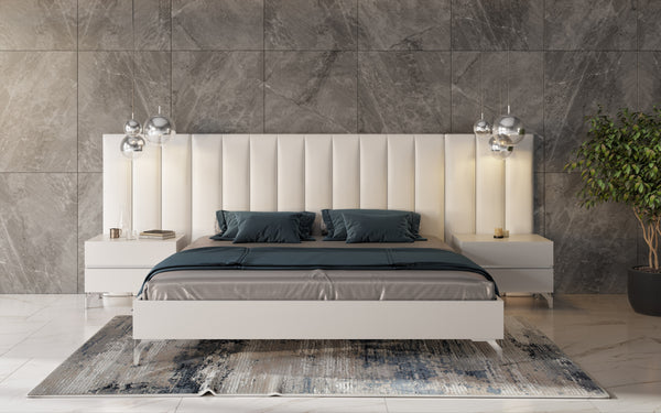 Nova Domus Angela Italian Modern White Eco Leather Bed With Nightstands And Wings Model VGACANGELA-SET-WINGS