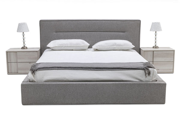 Nova Domus Juliana Italian Modern Grey Upholstered Bed Model VGACJULIANA-GRY-BED