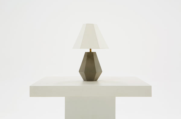 Modrest Estrada Modern Concrete Table Lamp Model VGGR901438