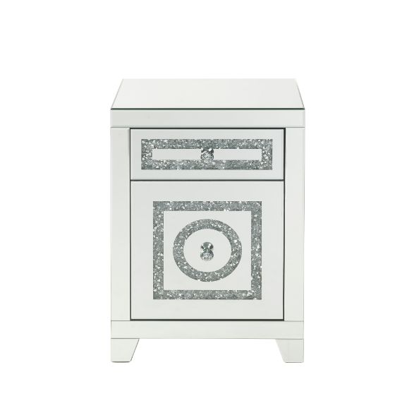 ACME Noralie Mirrored & Faux Diamonds Accent Table Model 97934