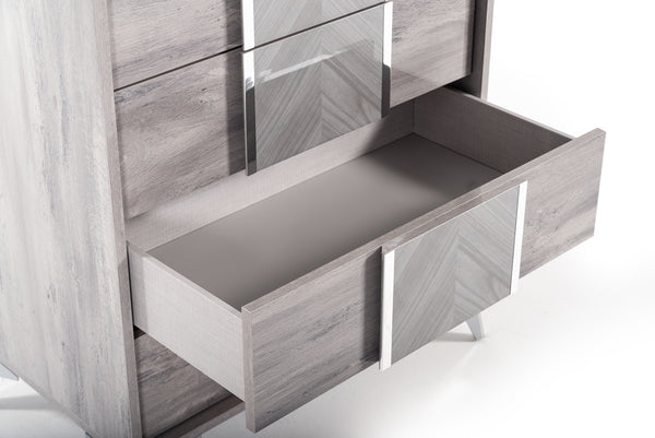 Nova Domus Alexa Italian Modern Grey Chest Model VGACALEXA-CHEST