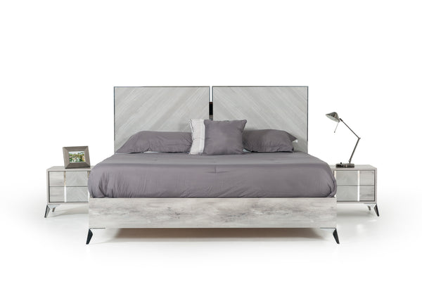 Nova Domus Alexa Italian Modern Grey Bed & 2 Nightstands Set Model VGACALEXA-BEDNS-SET