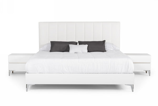 Nova Domus Angela Eastern King Italian Modern White Eco Leather Bedroom Set Model VGACANGELA-SET-EK