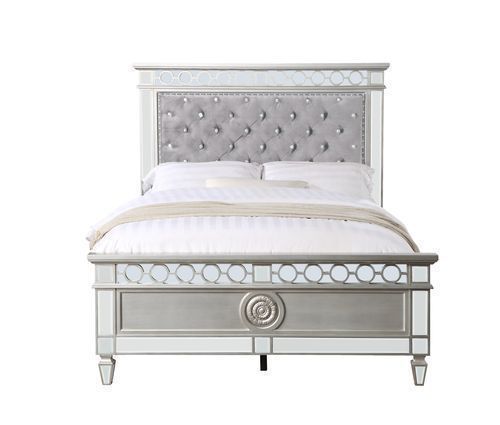 ACME Varian Gray Velvet Silver & Mirrored Full Bed Model BD01411F