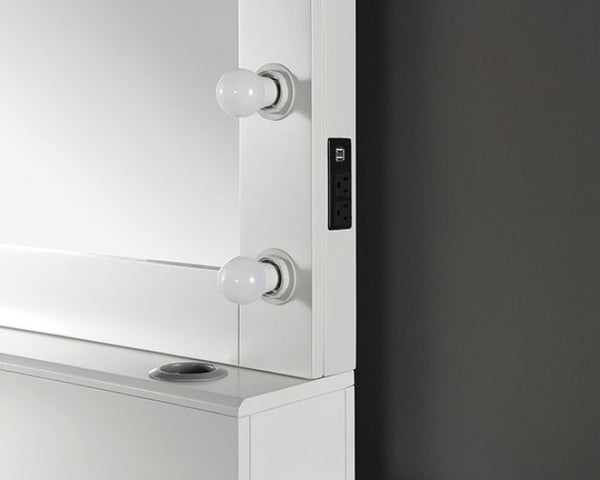 Furniture of America Aphrodite White Glam Vanity Model CM-DK933WH-PK