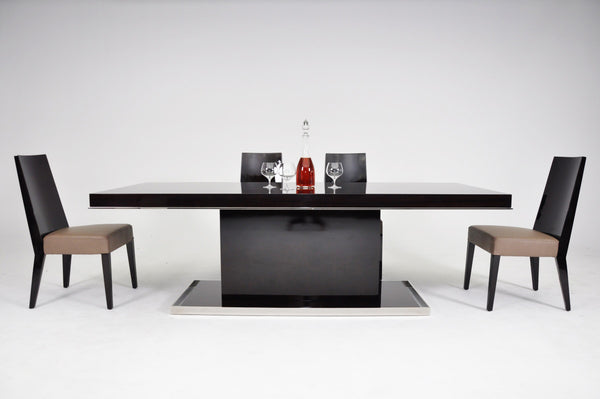 Noble Modern Ebony Lacquer Dining Table Model VGHB131T-EBONY
