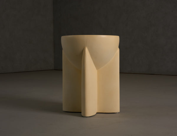 Modrest Elsa Modern Beige Concrete Round End Table Model VGGR-615436-BGE