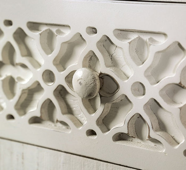 Furniture of America Myrtlemoore Vintage Ivory/Rustic Gray Rustic Chest Model EM7079IV-C