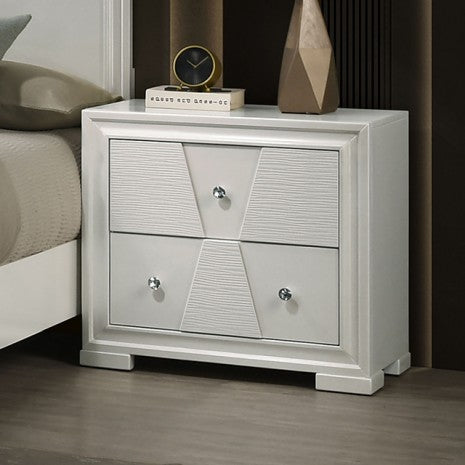 Furniture of America Holsted White Contemporary Nightstand Model FM72012WH-N