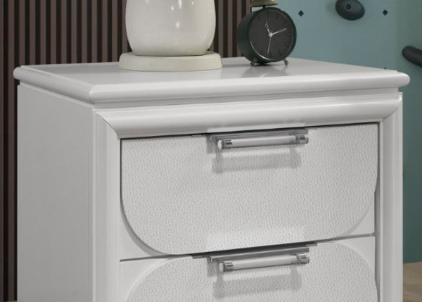 Furniture of America Lareina Pearl White Contemporary Nightstand Model FM72081WH-N