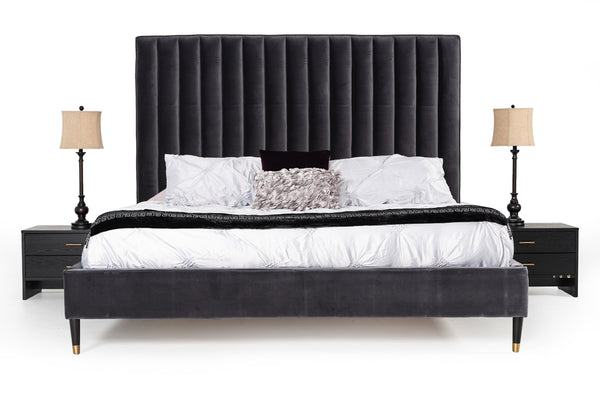 Eastern King Modrest Hemlock Modern Grey Velvet Bed Model VGKKB606-GRY-EK