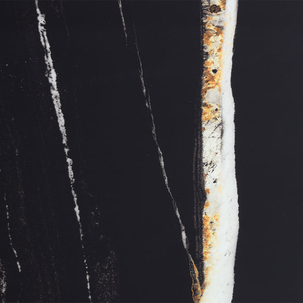 ACME Drisana Black Mirrored Coffee Table Model LV03865