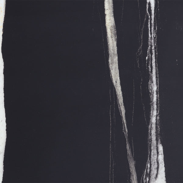 ACME Drisana Black Mirrored End Table Model LV03866