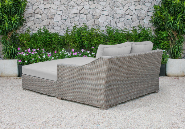 Pismo Outdoor Beige Wicker Sunbed