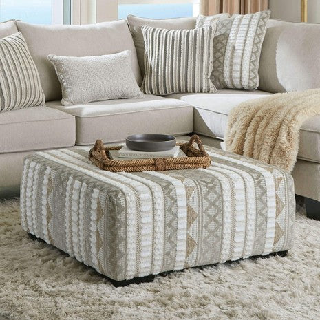 Furniture of America Clapham Beige/Ivory Contemporary Ottoman Model SM5125-OT