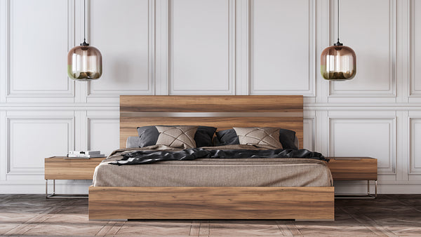 Queen Nova Domus Lorenzo Italian Modern Light Oak Bed Model VGACLORENZO-BED-Q