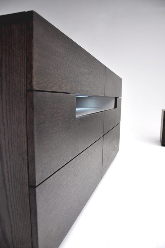 Zenith Modern Red Oak Extendable Dining Table Model VGGU841XT