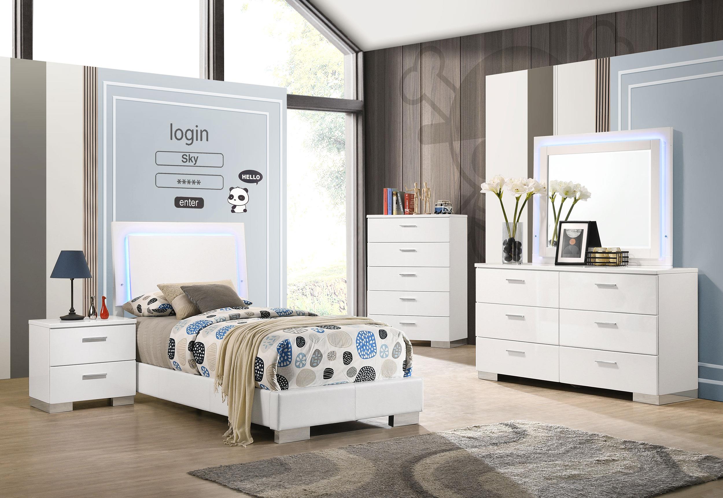 Coaster Felicity Contemporary Twin Bed Model 203500T-S4L