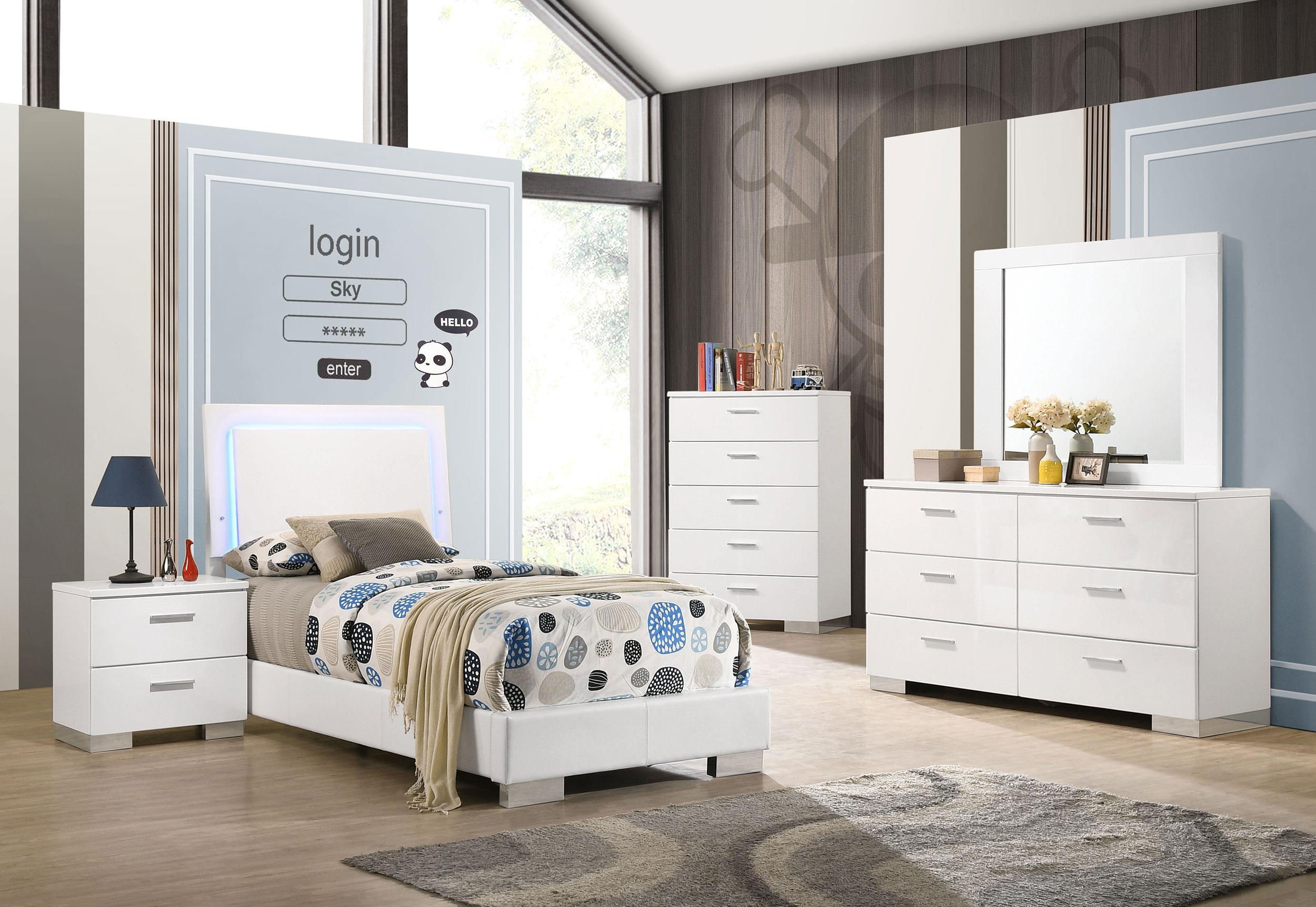 Coaster Felicity Contemporary Twin Bed Model 203500T-S5