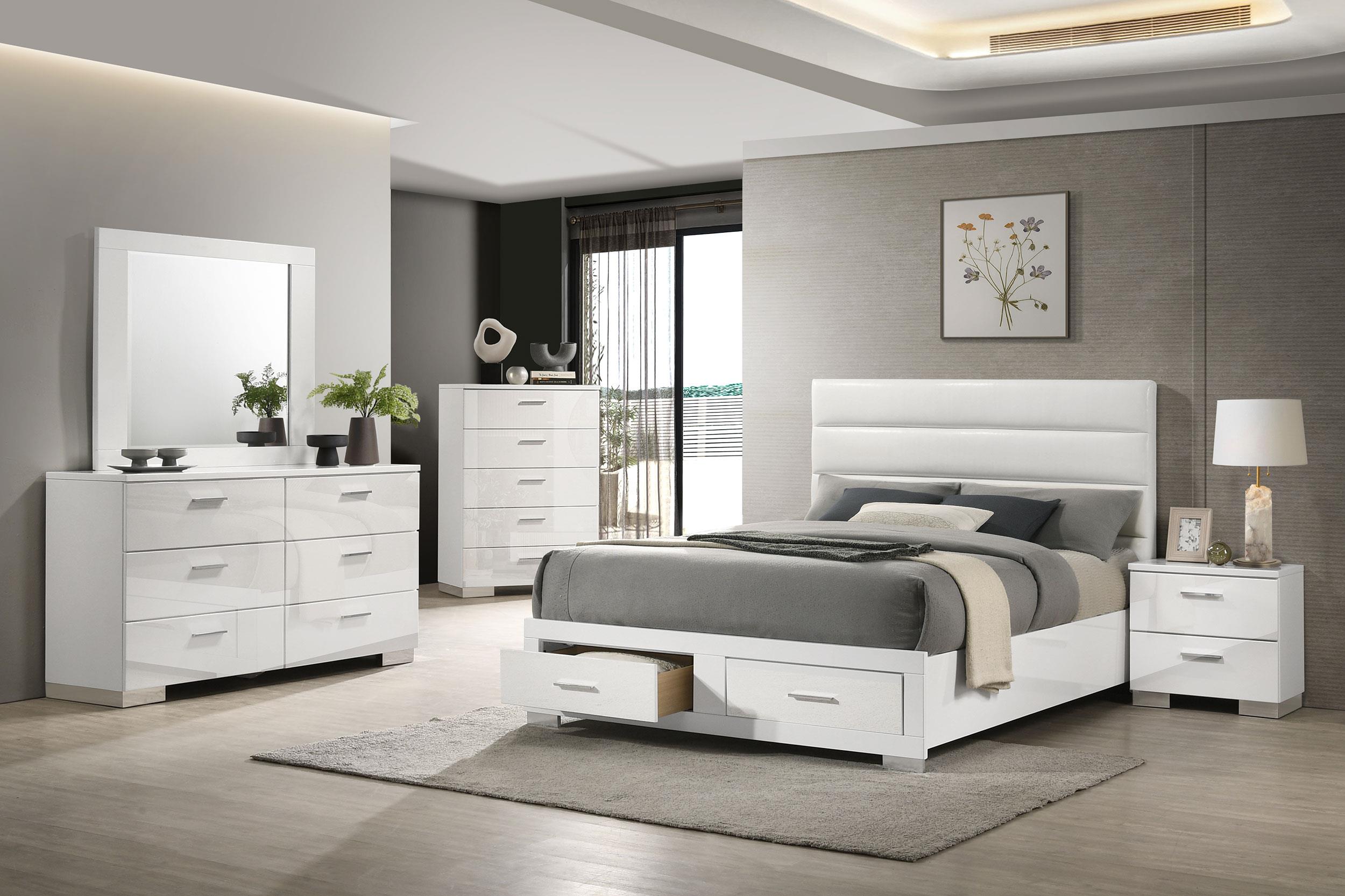 Coaster Felicity Contemporary Queen Bed Model 203510Q-S5