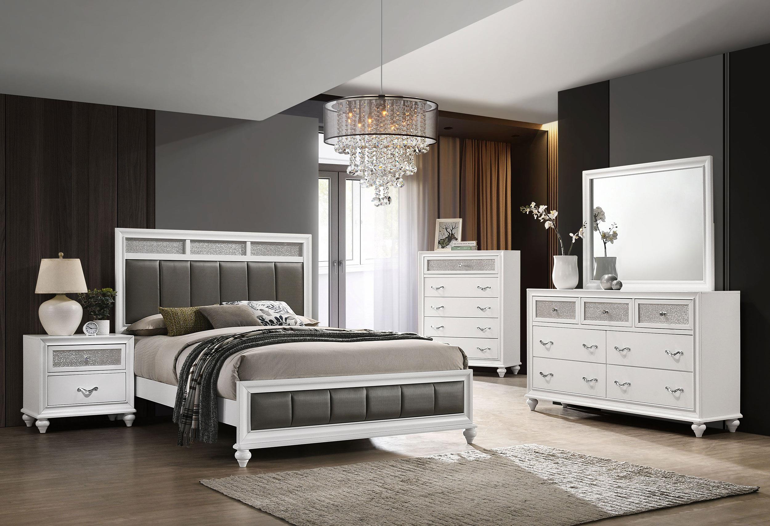 Coaster Barzini Modern Classics Queen Bed Model 205891Q-S5