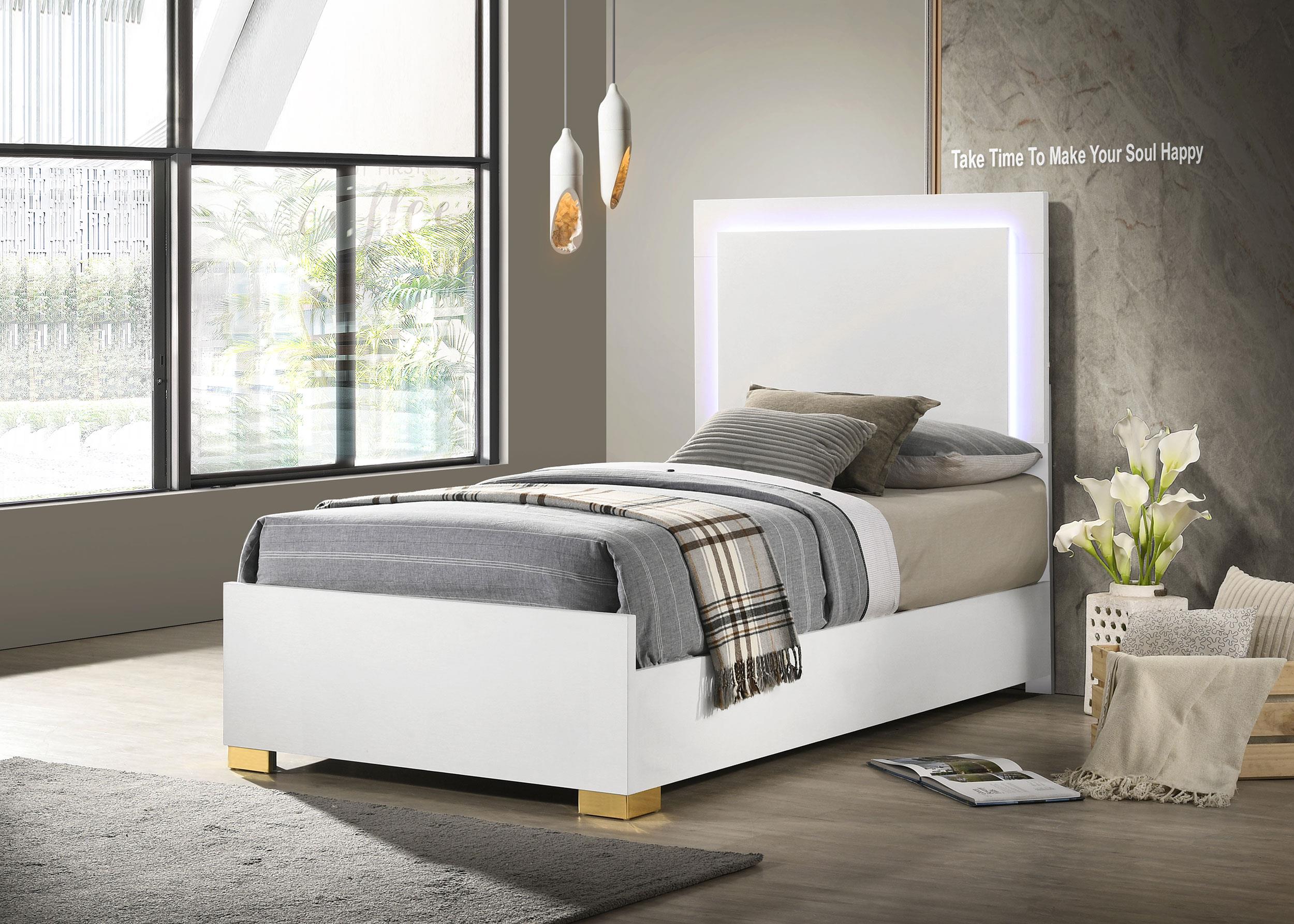 Coaster Marceline Contemporary White Twin Bed Model 222931T