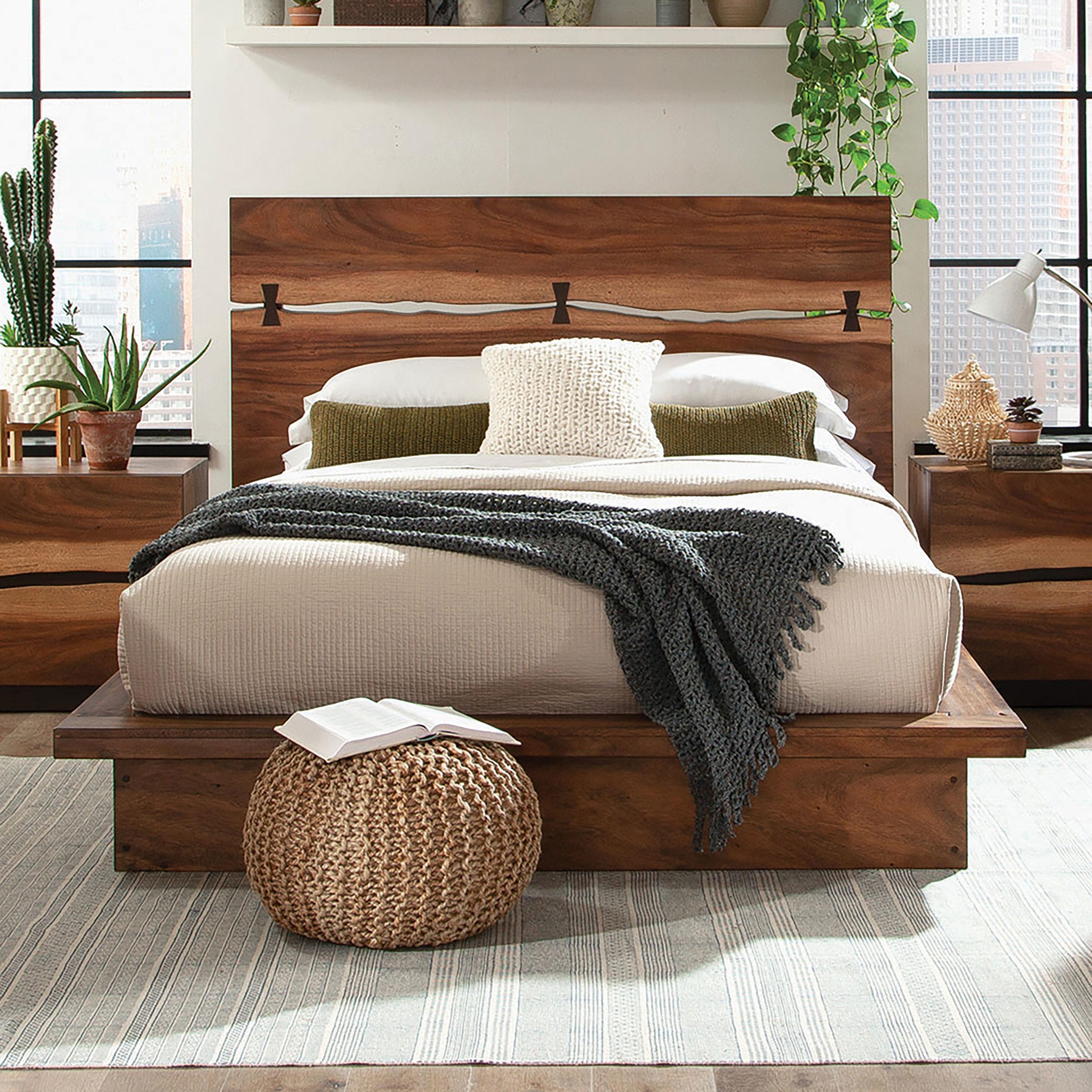 Coaster Winslow Farmhouse California King Bed Model 223250Kw