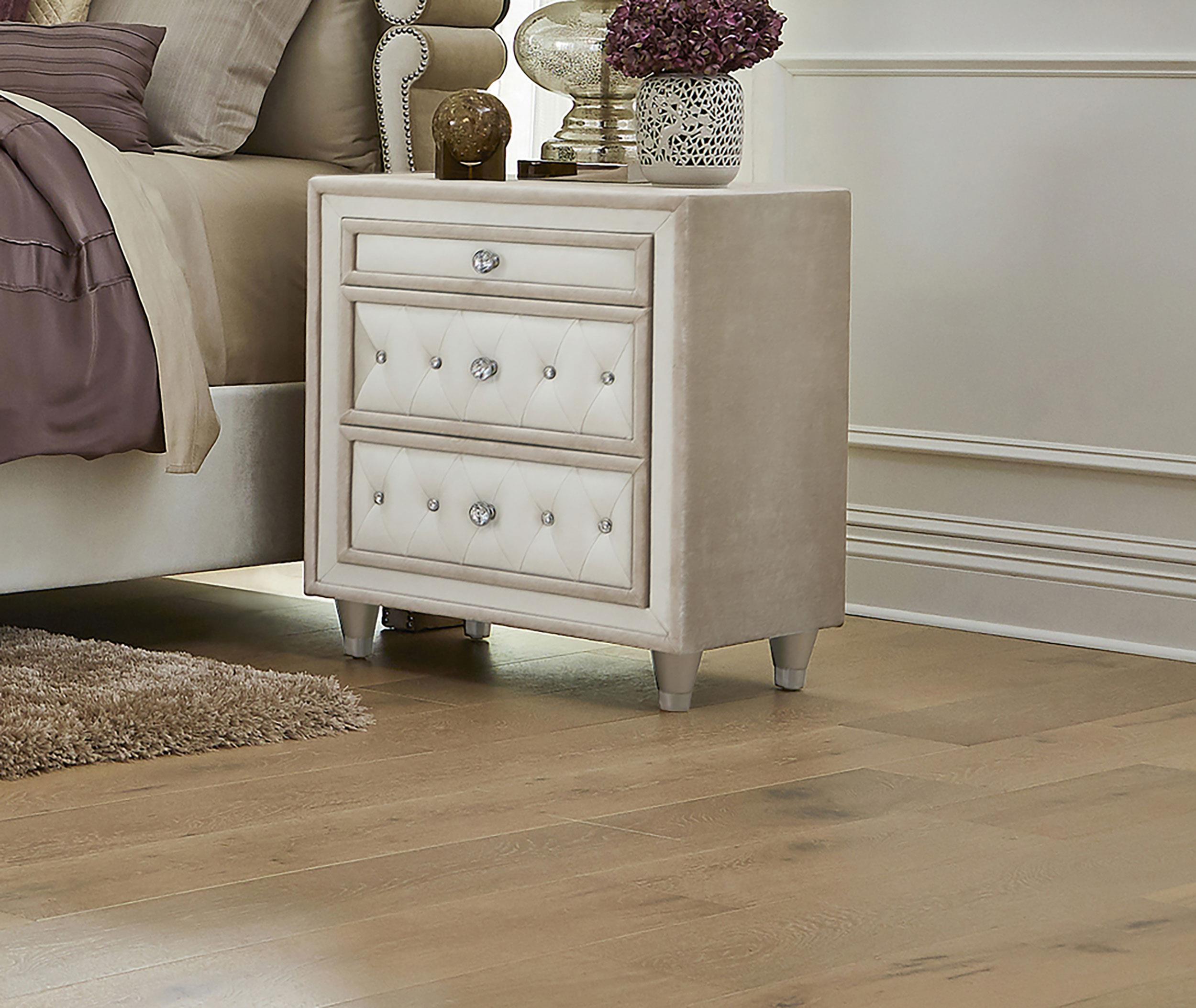 Coaster Antonella Modern Classics Nightstand Model 223522