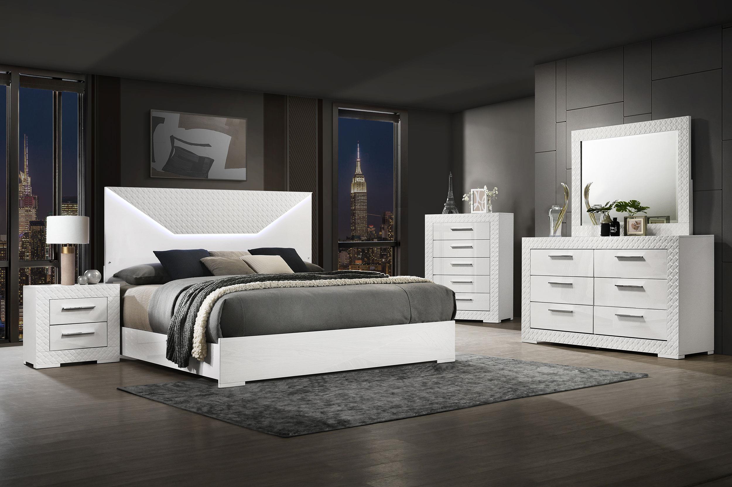 Coaster Ives Contemporary Queen Bed Model 224941Q-S5