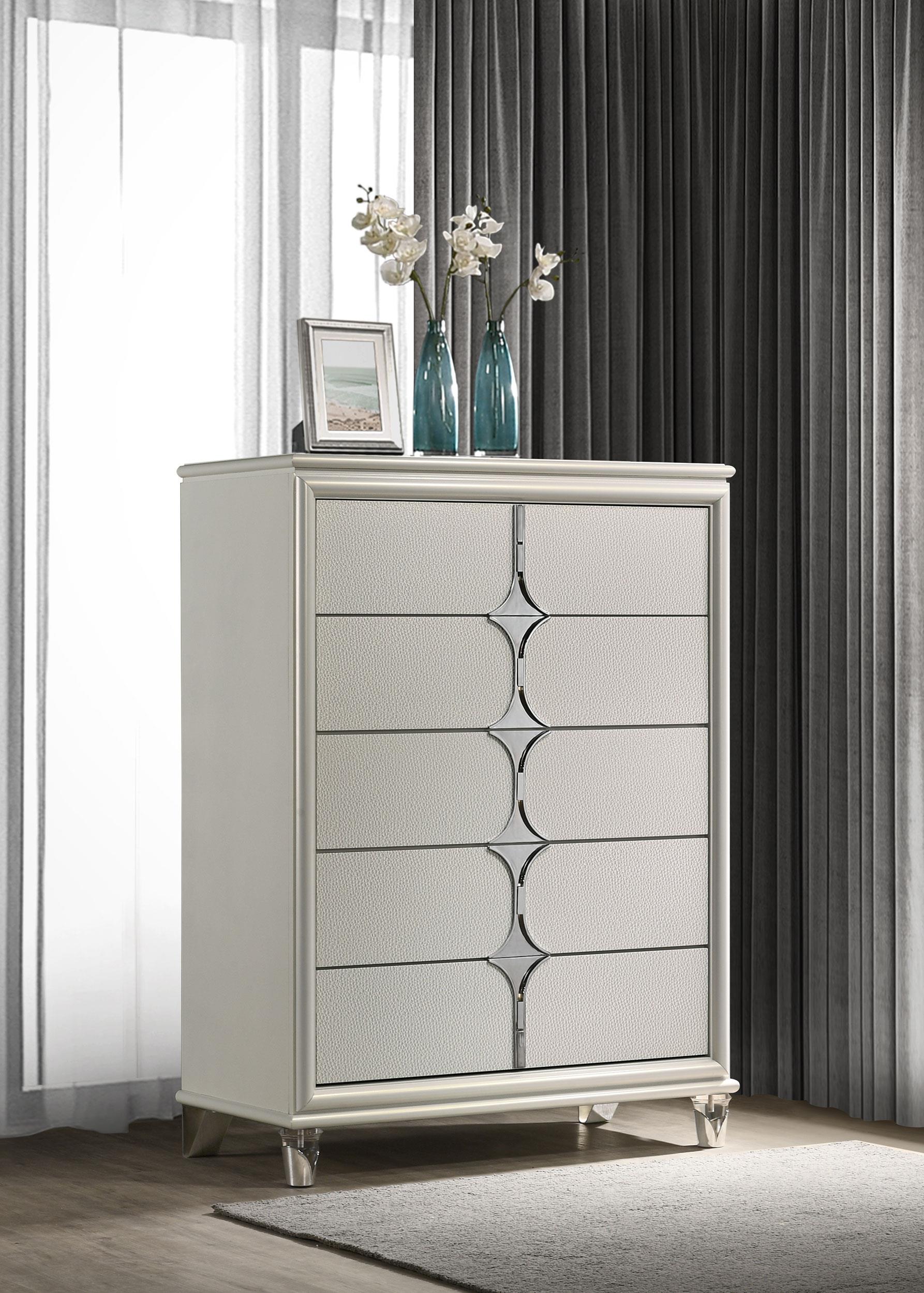 Coaster Olivia Contemporary Chest Model 224955