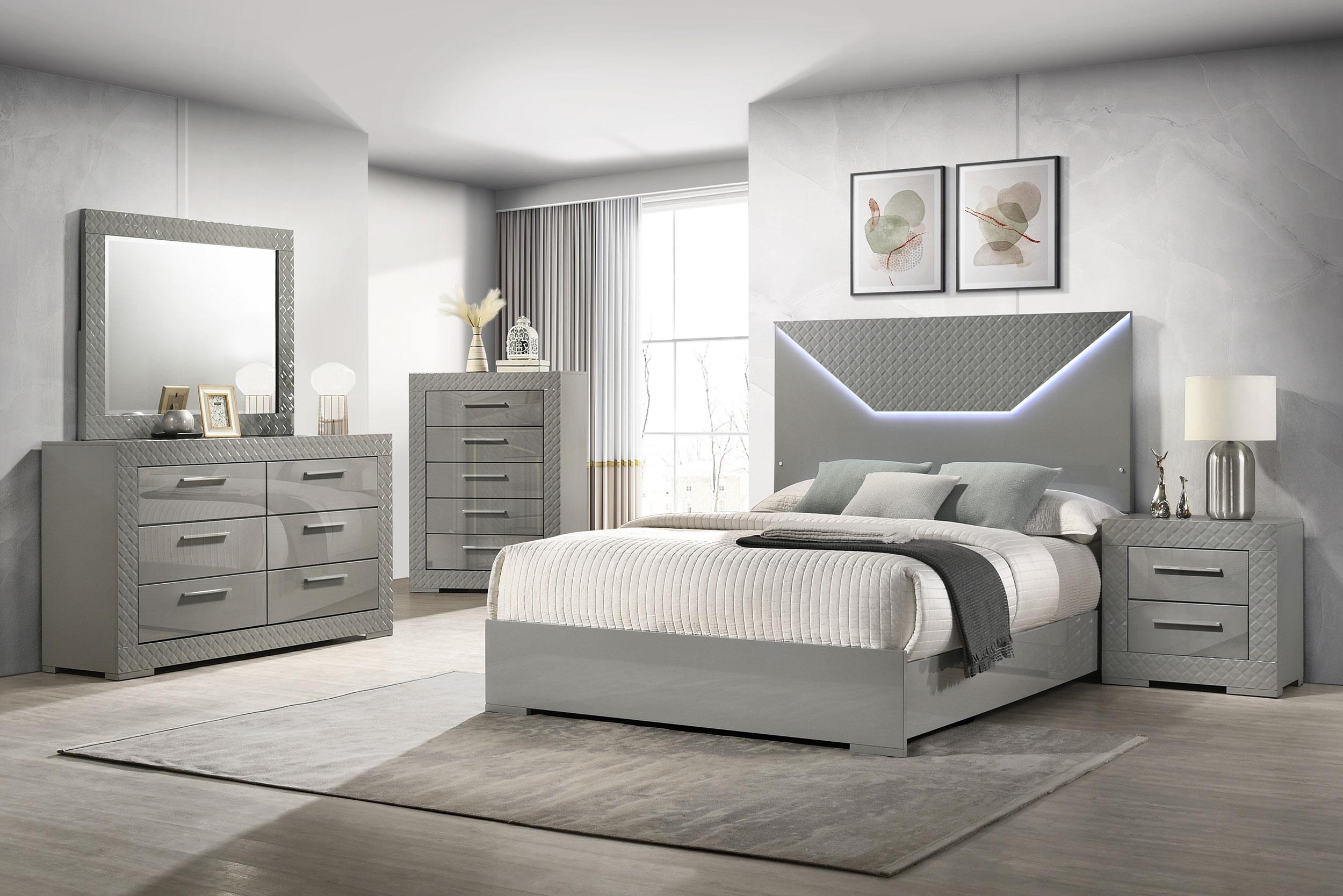 Coaster Ives Contemporary Eastern King Bed Model 224971Ke-S5