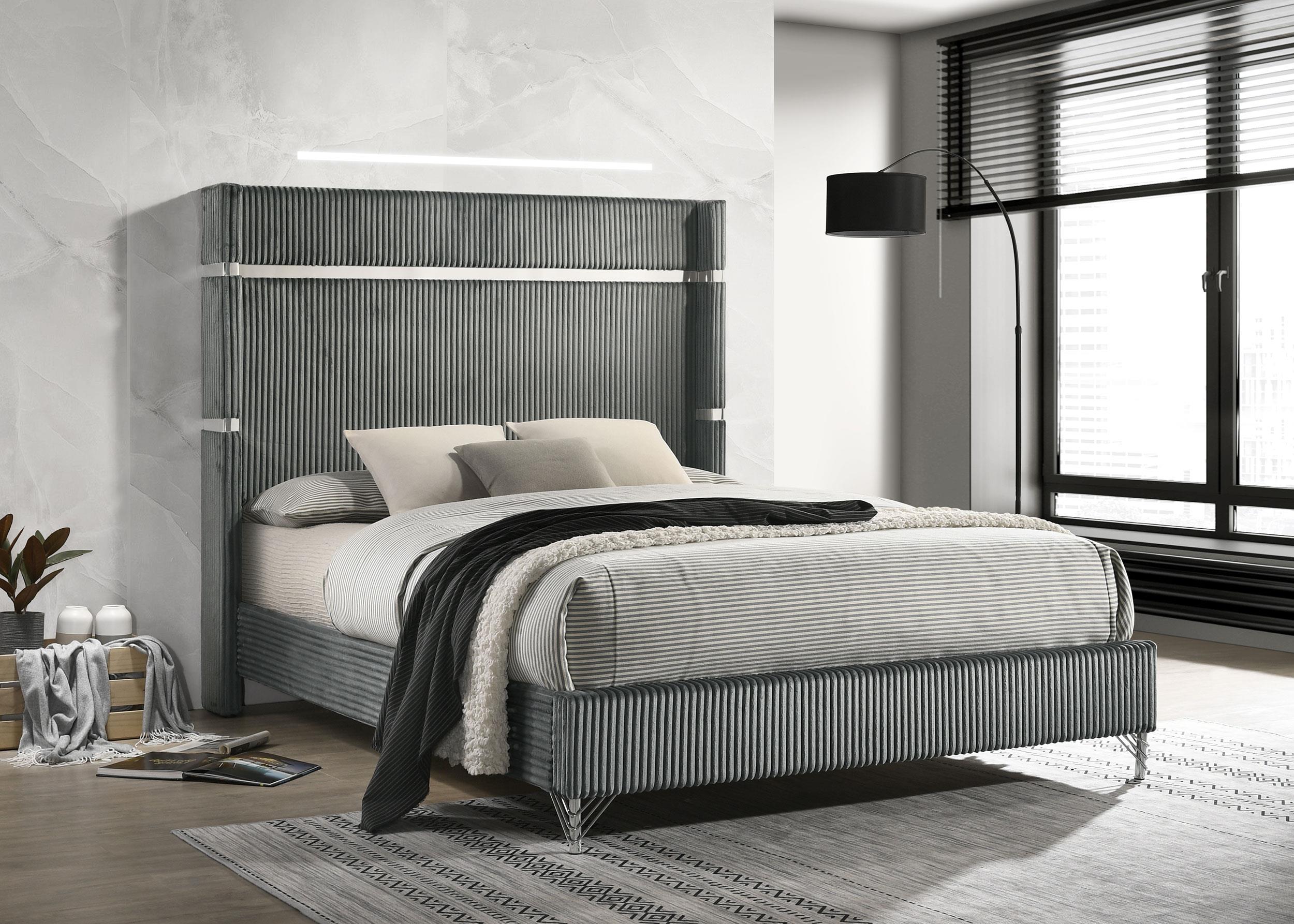 Coaster Lucia Modern Classics Eastern King Bed Model 224991Ke