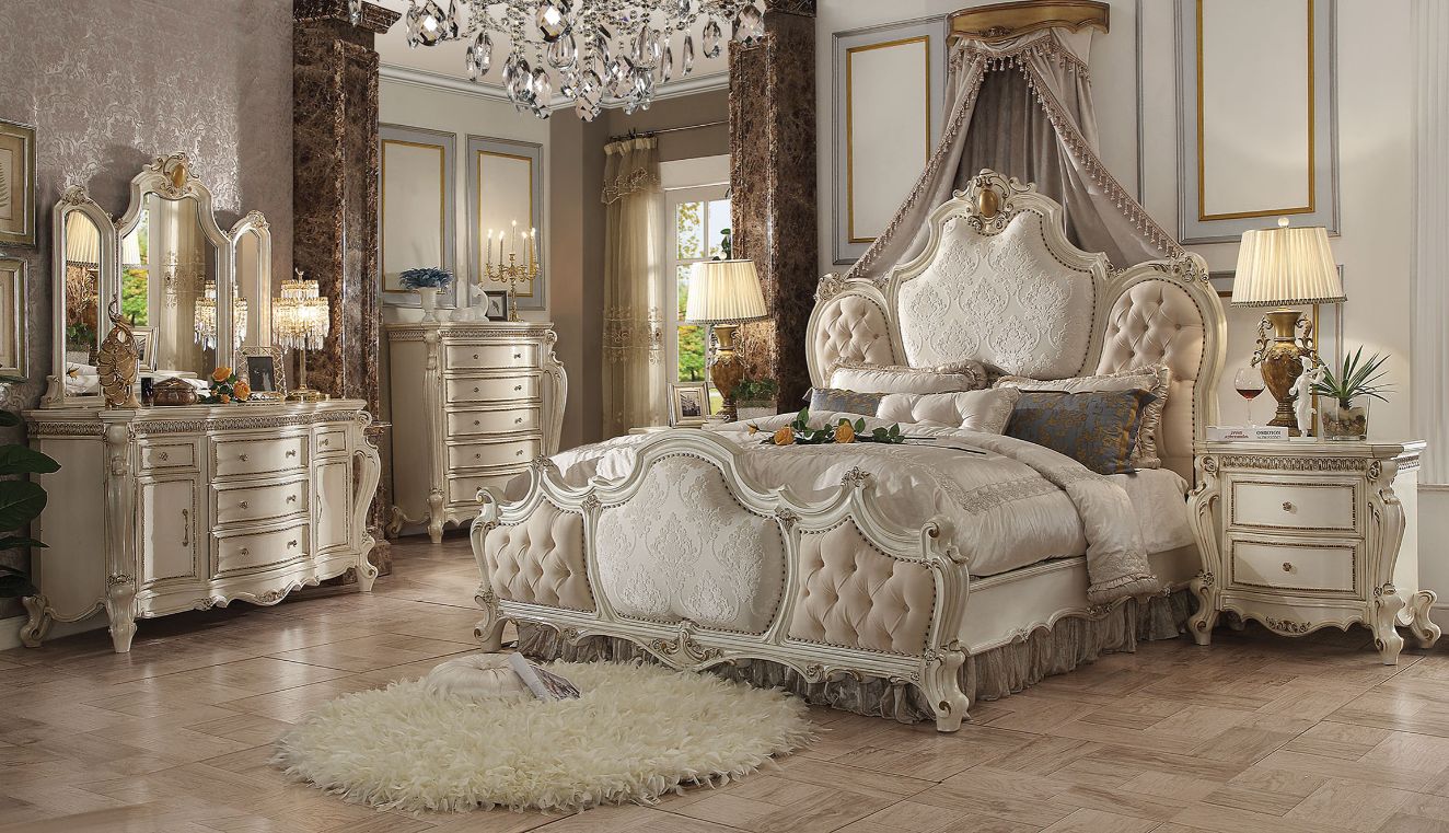 Acme Picardy Queen Bed Model 26880Q