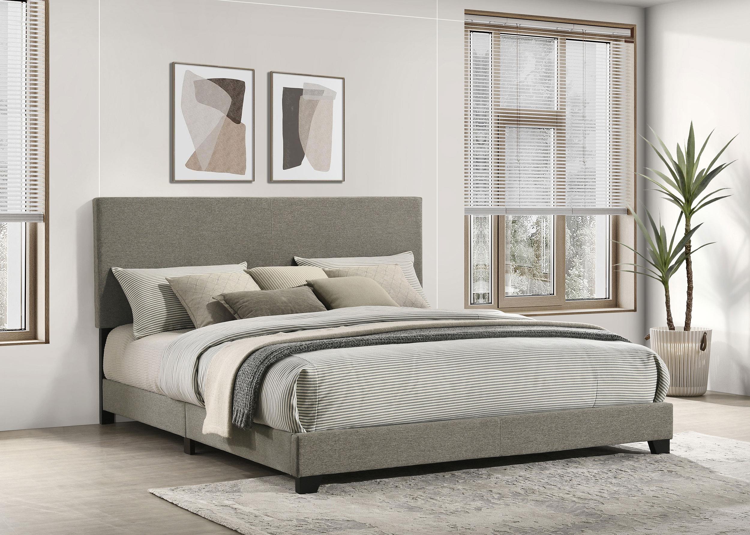 Coaster Dorian Transitional Cal King Bed Model 300851Kw