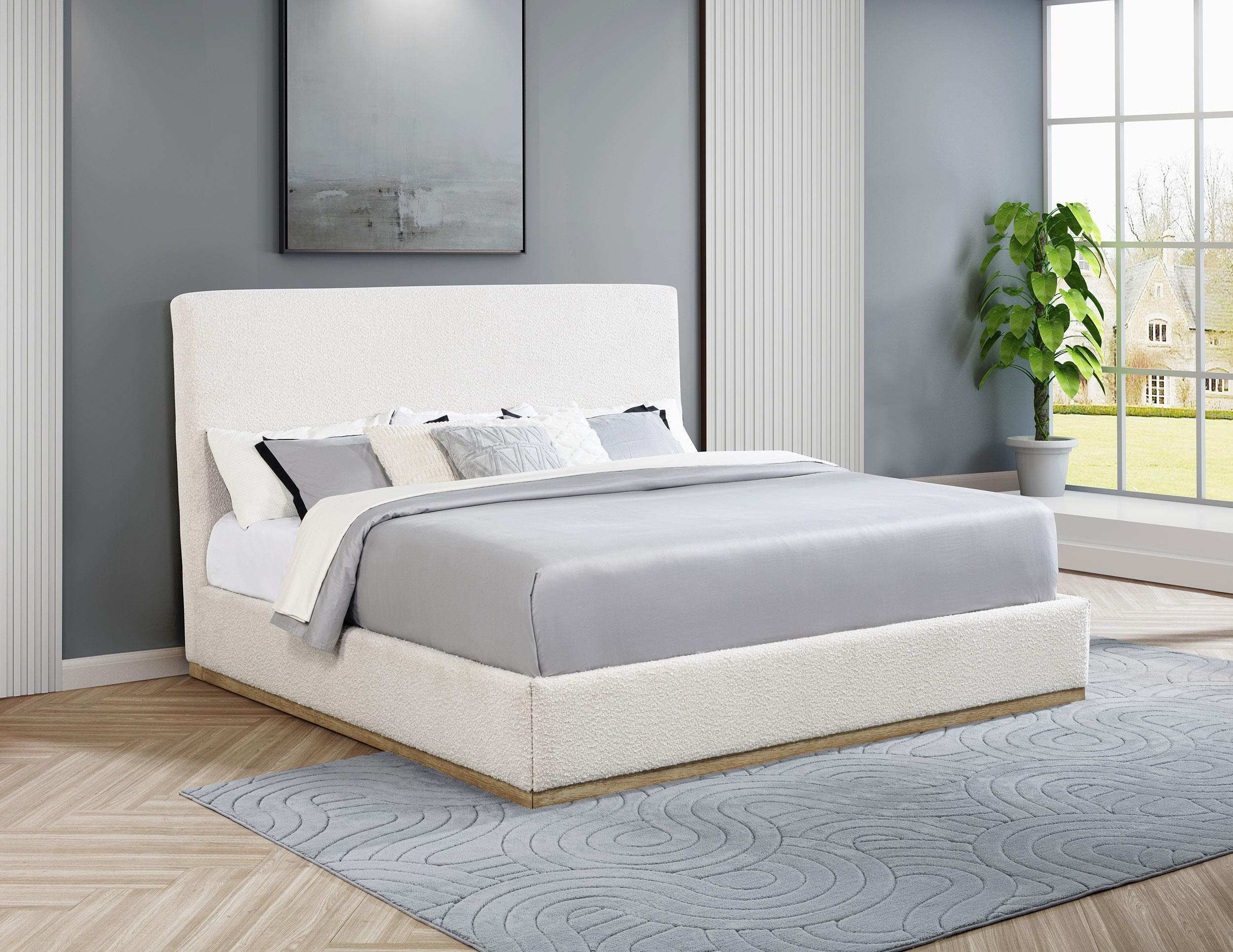 Coaster Knox Transitional Eastern King Bed Model 302053Ke