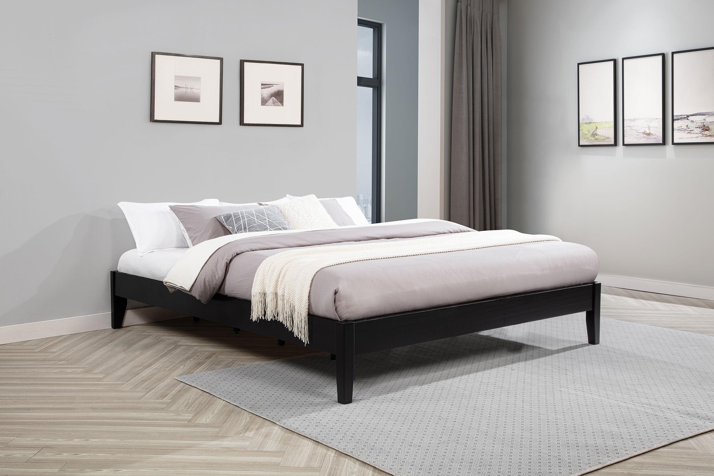 Coaster Hounslow Contemporary Eastern King Bed Model 306129Ke
