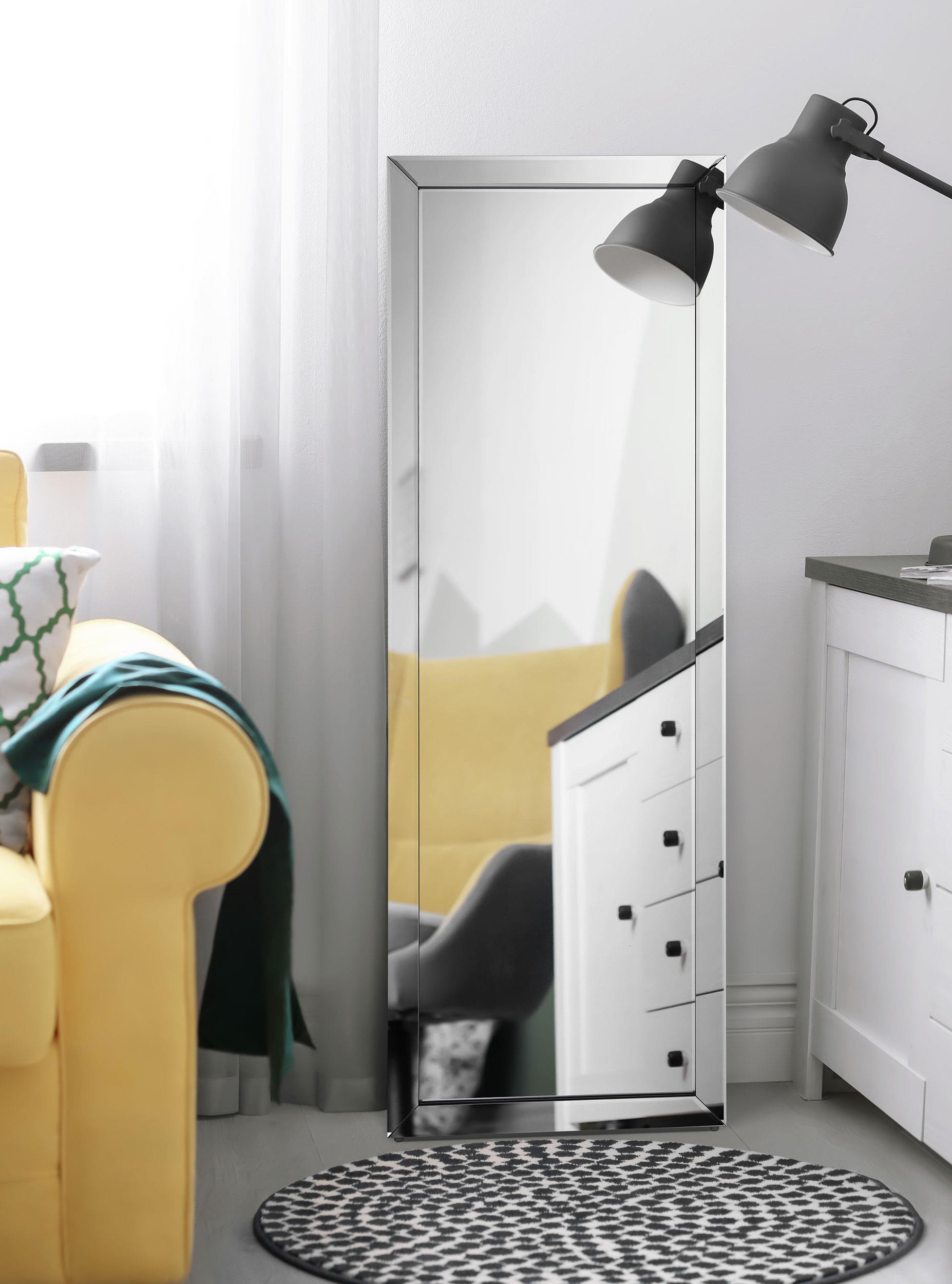 Coaster Soline Contemporary Standing Mirror Model 961633