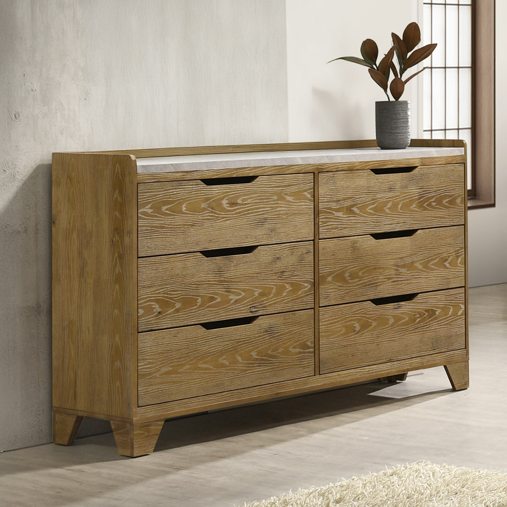 Acme Garcia Dresser Model BD04865