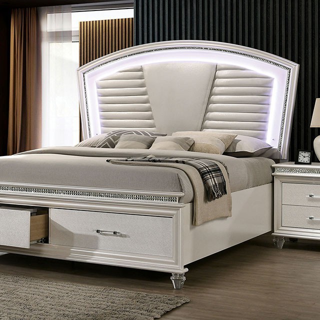 Furniture Of America Maddie Contemporary Pearl White/White Bed Model CM7899-Queen Bed