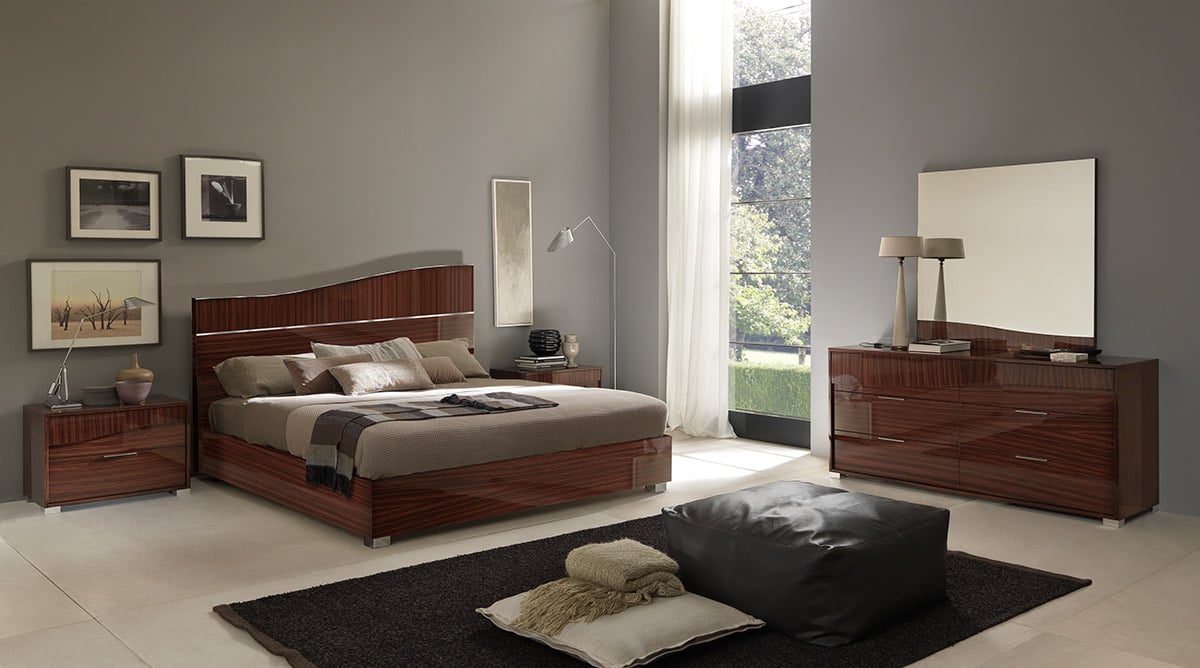 LA Furniture Queen SMA Sogno Modern Italian Eastern King Bed VGSMASOGNO-BED-Q Contemporary Style by Vig Furnitrue Number 16130 Catch Home Goods